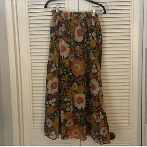 Natural Life Black Floral Skirt